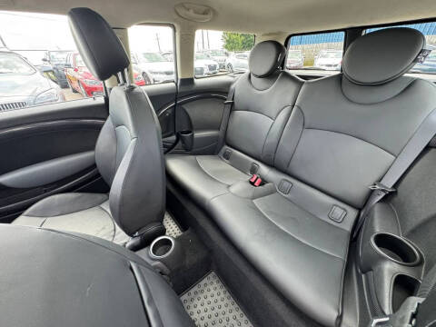 2011 MINI Cooper Clubman S