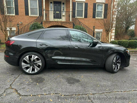 2024 Audi Q8 Sportback e-tron quattro Prestige S line