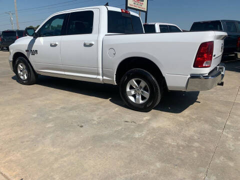 2019 RAM 1500 Classic SLT