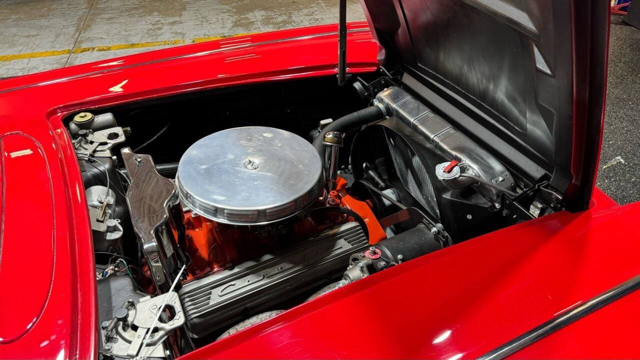 1960 Chevrolet Corvette 3