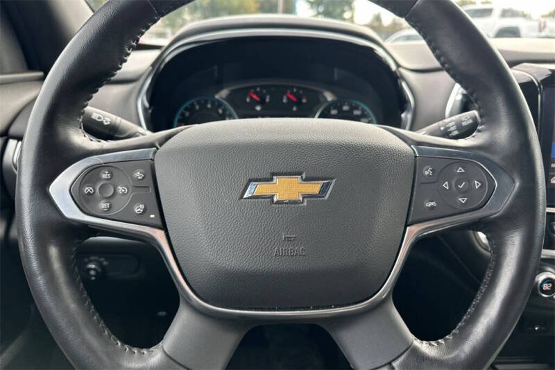 2022 Chevrolet Traverse LT Leather