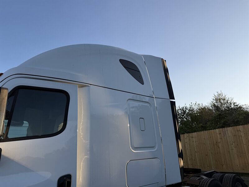 2017 Freightliner Cascadia