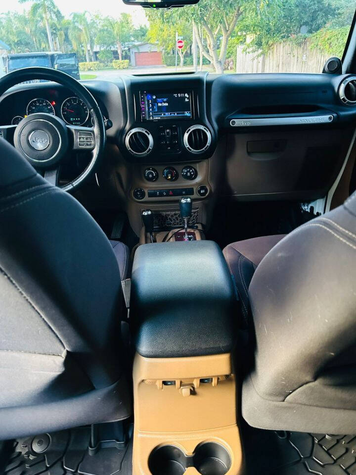 2014 JEEP Wrangler SUV / Crossover - $19,720