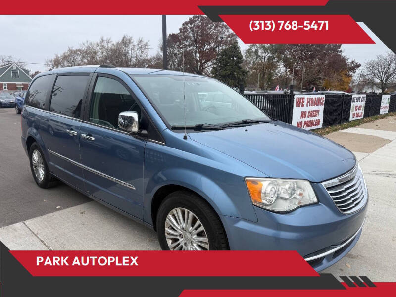 2012 Chrysler Town and Country Limited