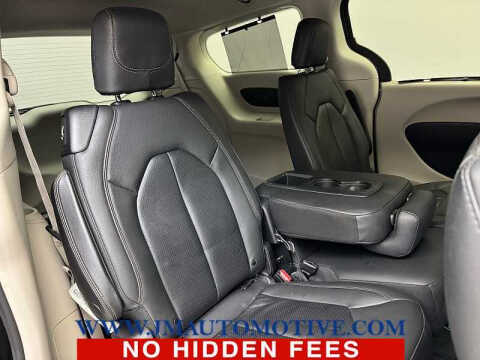 2020 Chrysler Pacifica Touring L