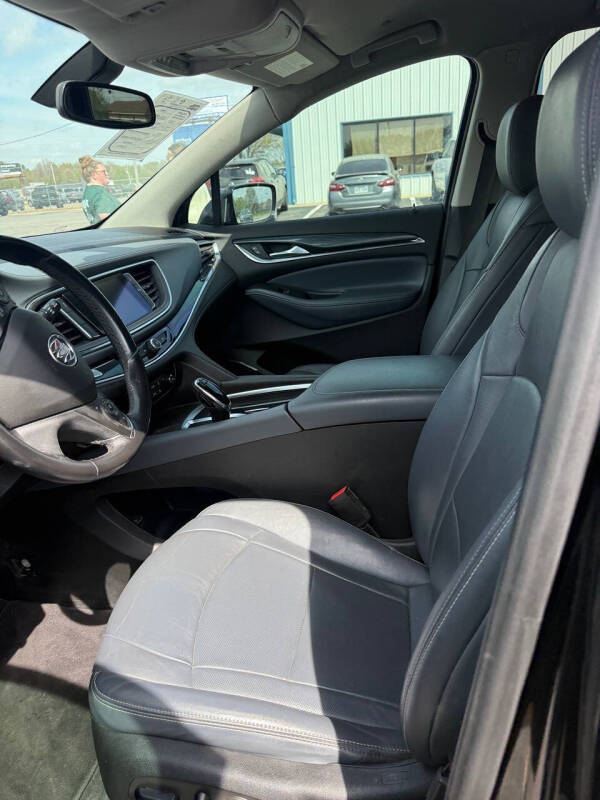 2021 Buick Enclave Essence