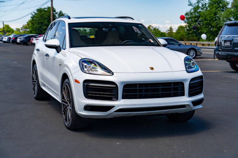 2019 Porsche Cayenne E-Hybrid
