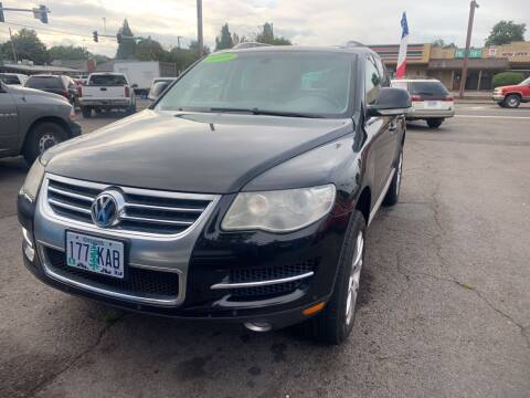 2008 Volkswagen Touareg 2 for sale at Direct Auto Sales in Salem OR