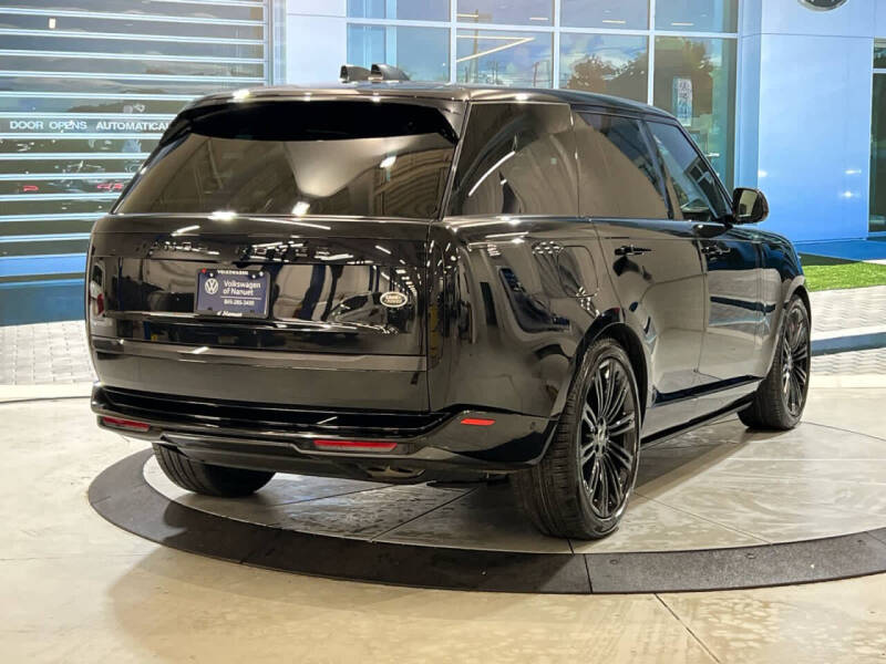 2023 Land Rover Range Rover P530 Autobiography