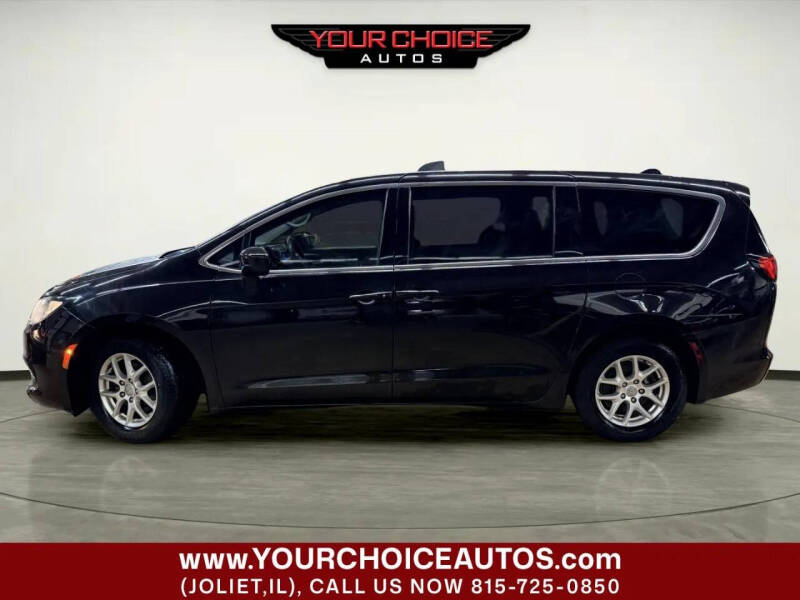 2017 Chrysler Pacifica Touring