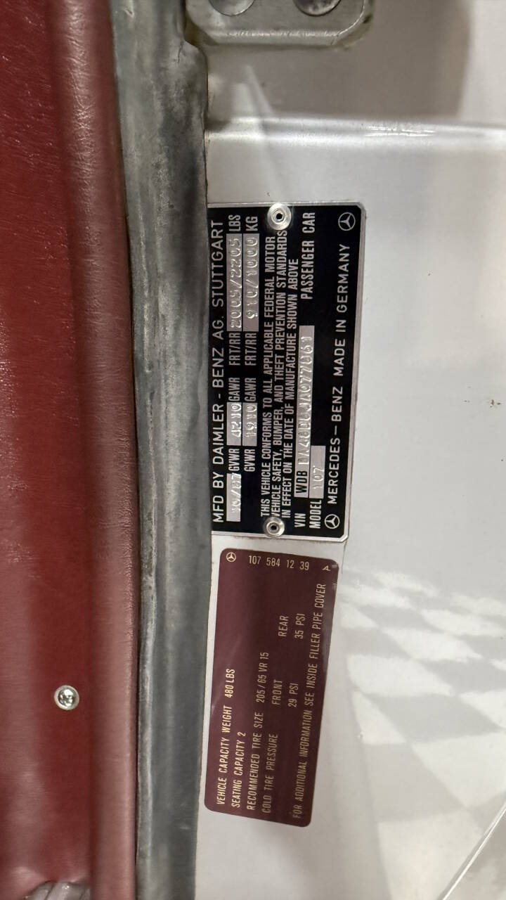 1988 Mercedes-Benz 560-Class 51