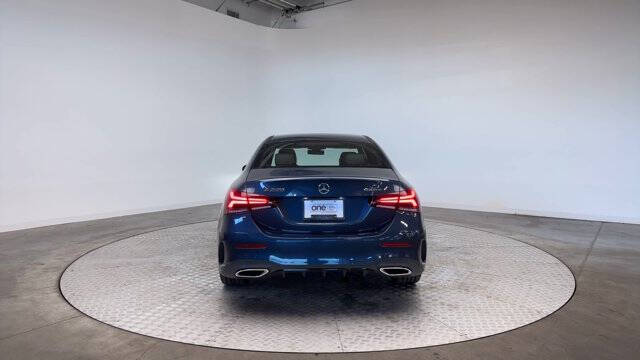 2022 Mercedes-Benz A-Class A 220 4MATIC