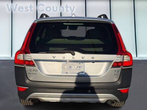 2016 Volvo XC70 T5 Platinum