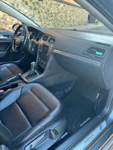 2017 Volkswagen Golf Alltrack