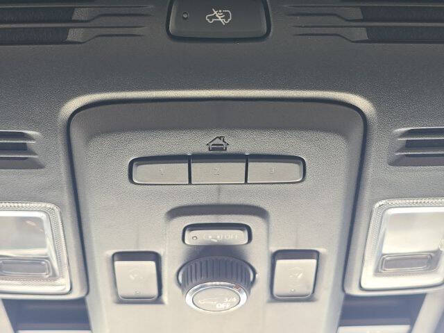 2024 Cadillac Escalade ESV Premium Luxury