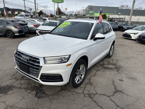 2020 Audi Q5 quattro Titanium Premium 45 TFSI