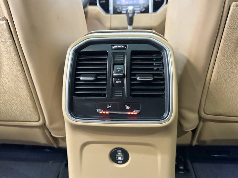 2018 Porsche Macan S