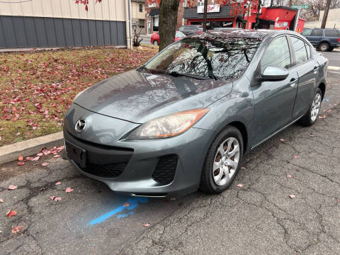 2013 Mazda MAZDA3 for sale at UNION AUTO SALES in Vauxhall NJ