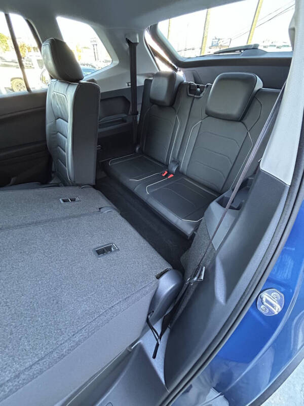 2018 Volkswagen Tiguan 2.0T SEL Premium