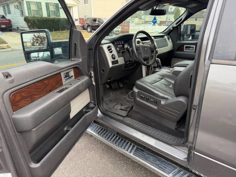 2012 Ford F-150 Lariat