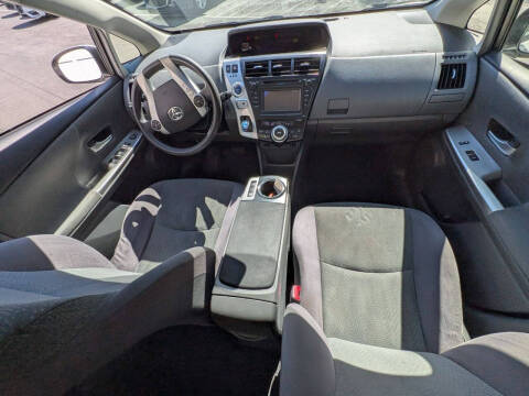 2012 Toyota Prius v Two