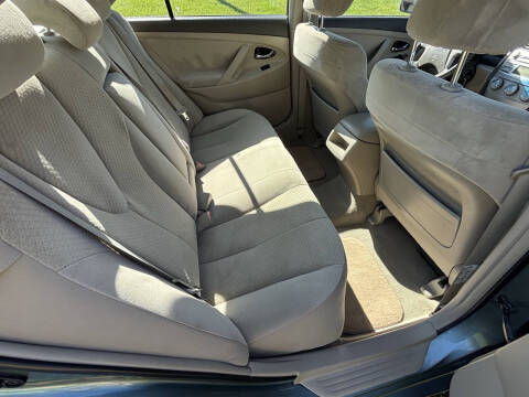2009 Toyota Camry LE