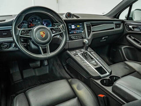 2018 Porsche Macan