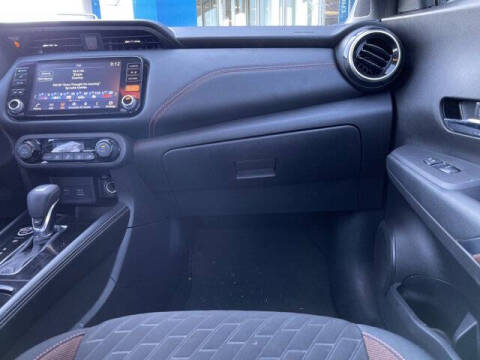 2024 Nissan Kicks SR