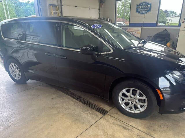2017 Chrysler Pacifica LX