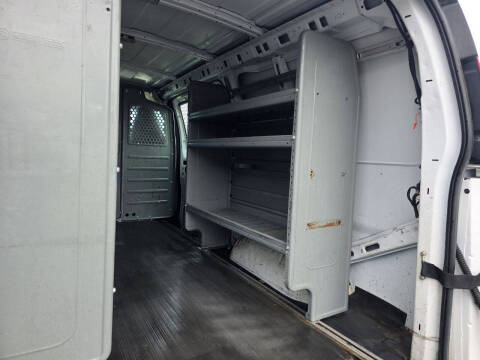 2016 Chevrolet Express 2500