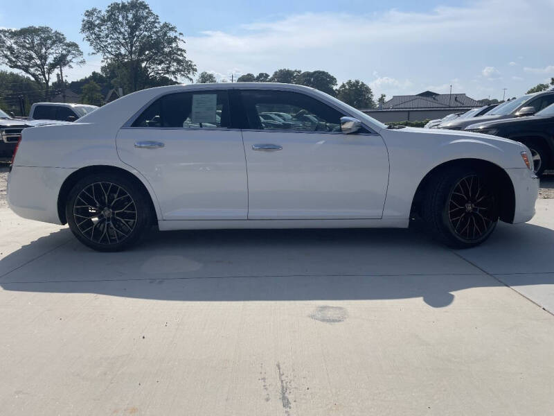 2011 Chrysler 300 Limited
