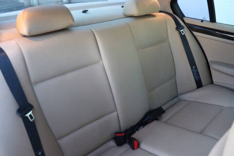 2002 BMW 3 Series 325i