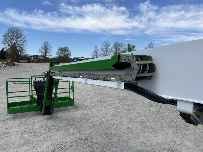 2014 JLG 46' Manlift