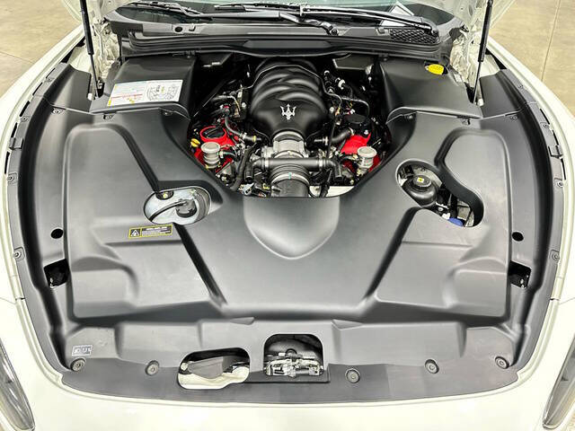 2016 Maserati GranTurismo