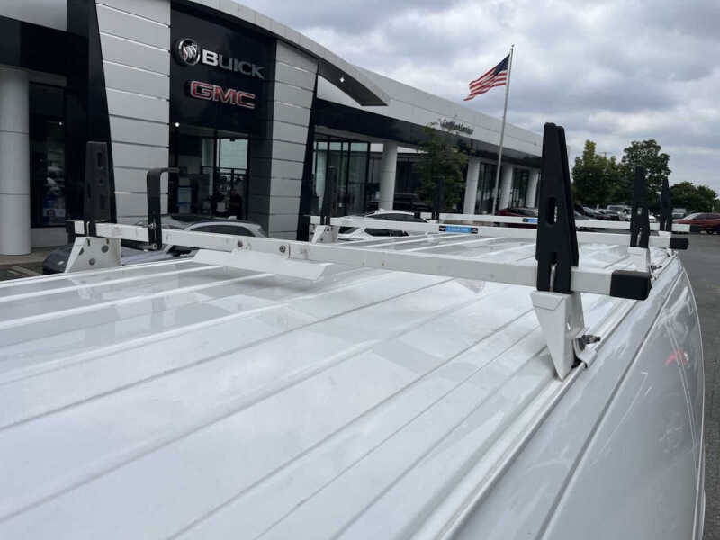 2022 Chevrolet Express 3500