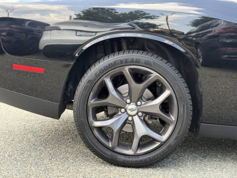 2018 Dodge Challenger R/T Plus
