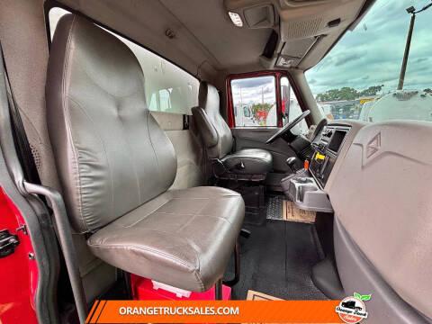 2019 International DuraStar 4300