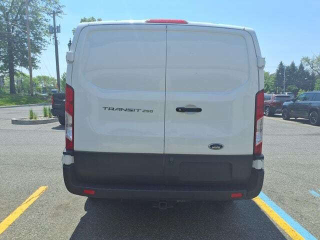 2021 Ford Transit