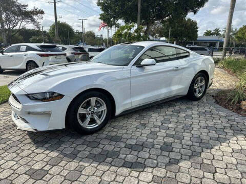 2023 Ford Mustang EcoBoost