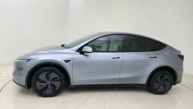 2026 Tesla Model Y Long Range