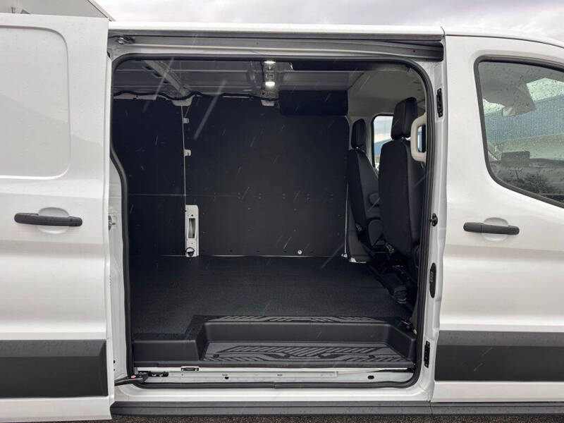 2025 Ford Transit