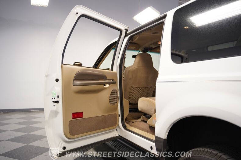 2002 Ford Excursion XLT