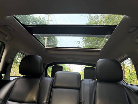 2017 Nissan Pathfinder SL
