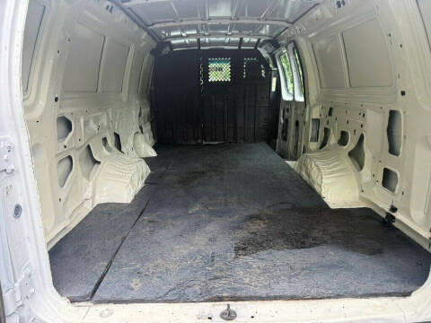 2010 Ford E-Series E-150