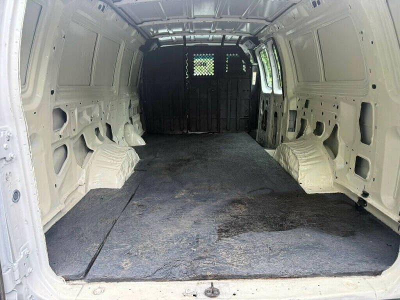 2010 Ford E-Series E-150