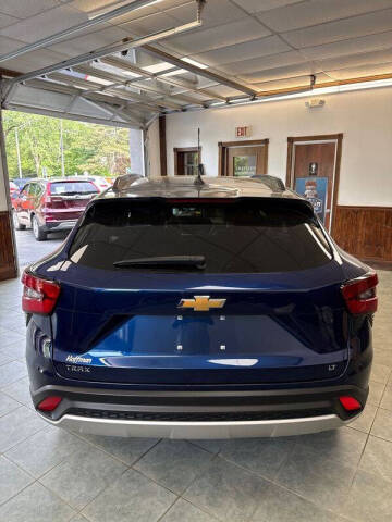 2024 Chevrolet Trax LT