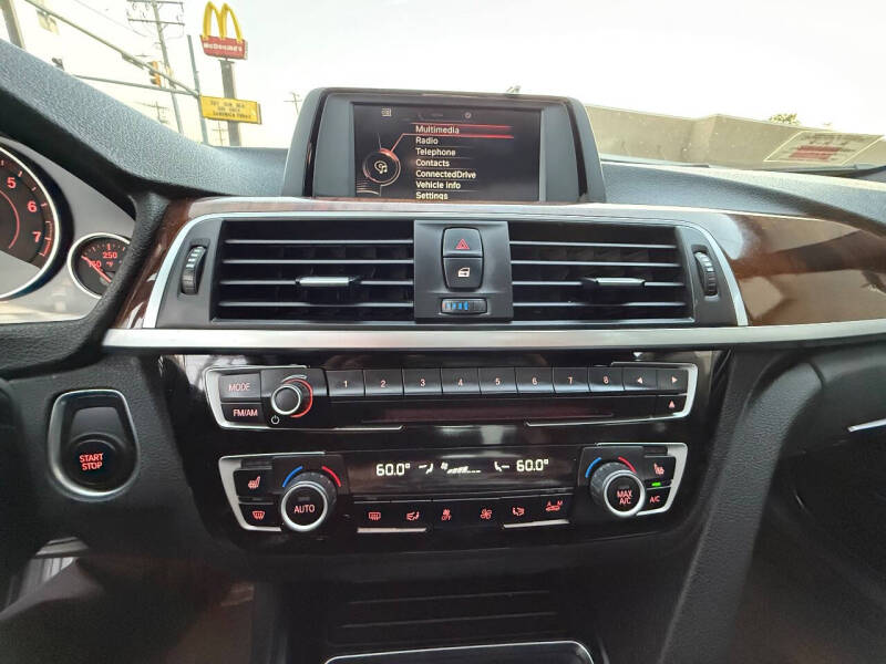 2017 BMW 3 Series 330e iPerformance