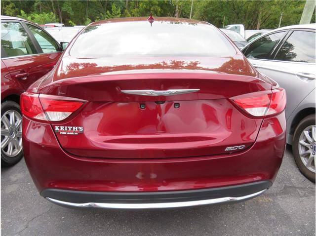 2017 Chrysler 200 Limited Platinum