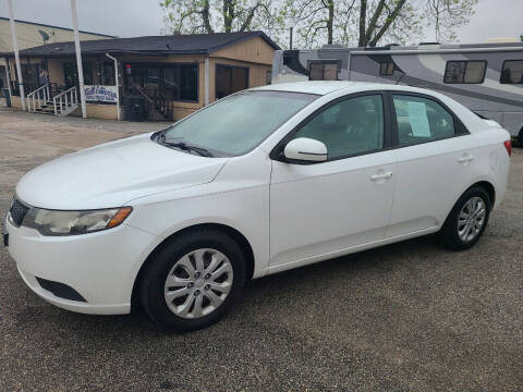 2012 Kia Forte for sale at OTWELL ENTERPRISES AUTO & TRUCK SALES in Pasadena TX