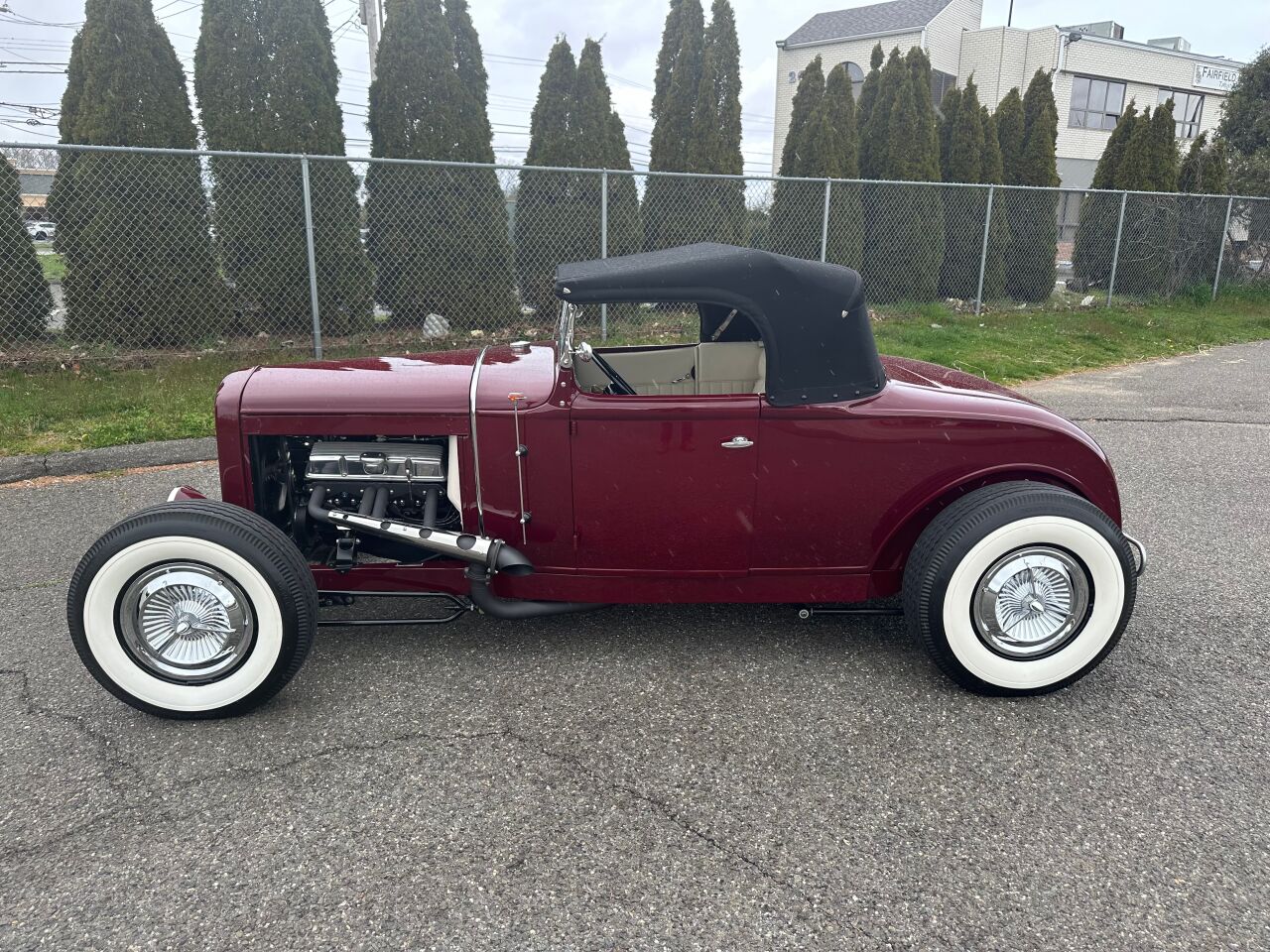 1931 Ford ROADSTER 3